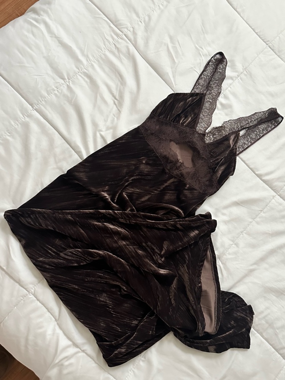 Zara Brown Lace-Trim Velvet Dress